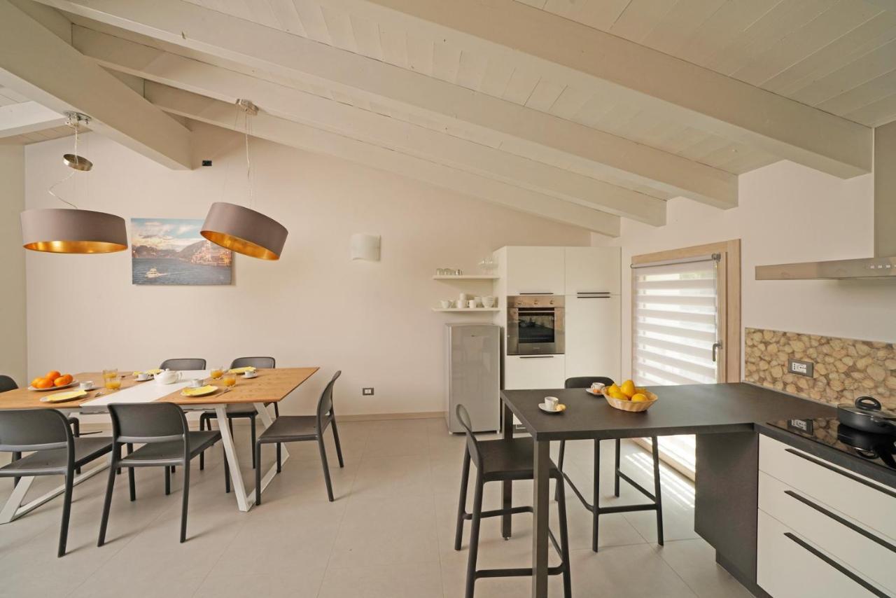 Apartamento Gardaliva 5 Manerba del Garda Exterior foto
