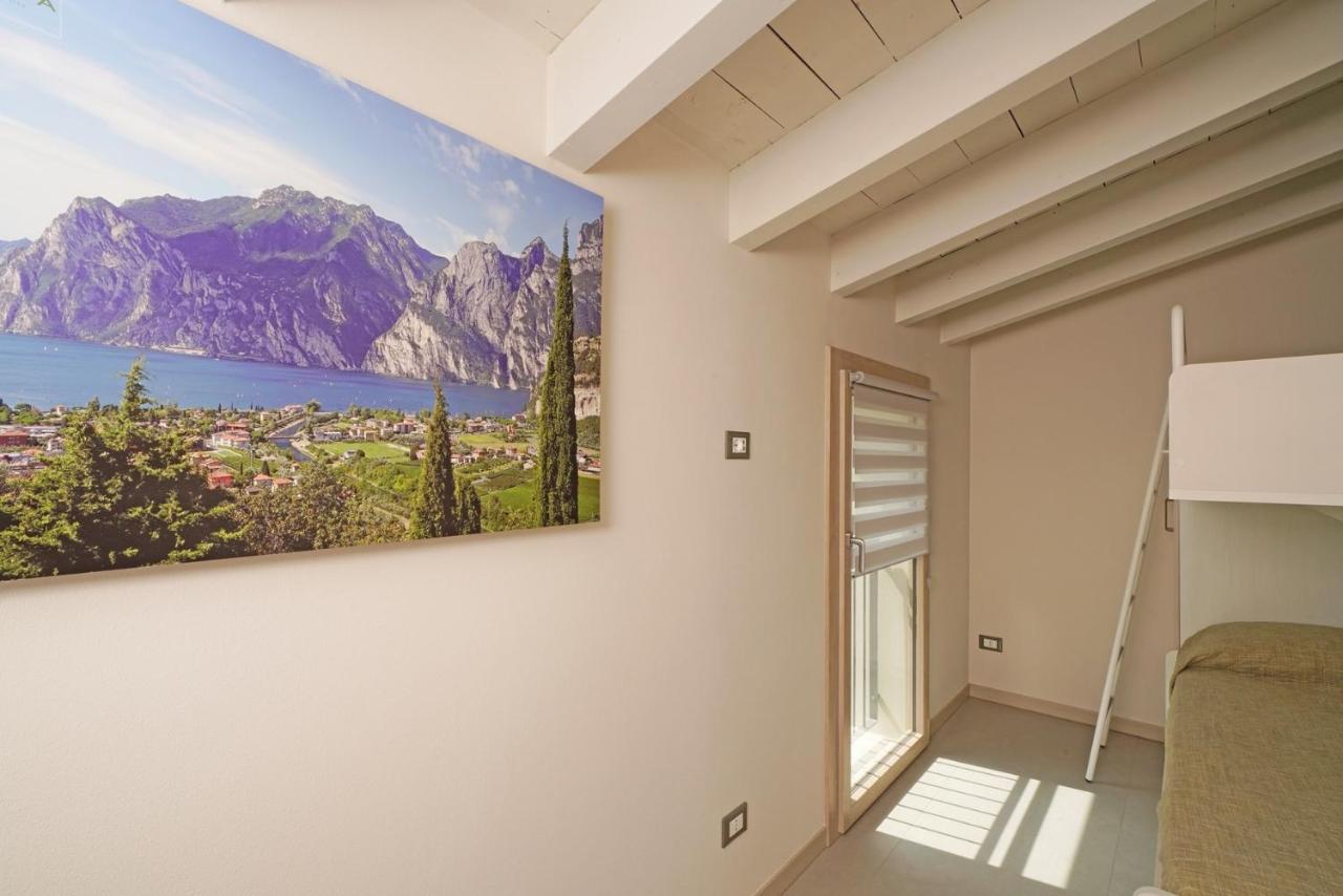 Apartamento Gardaliva 5 Manerba del Garda Exterior foto