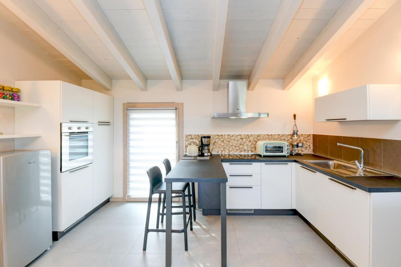 Apartamento Gardaliva 5 Manerba del Garda Exterior foto