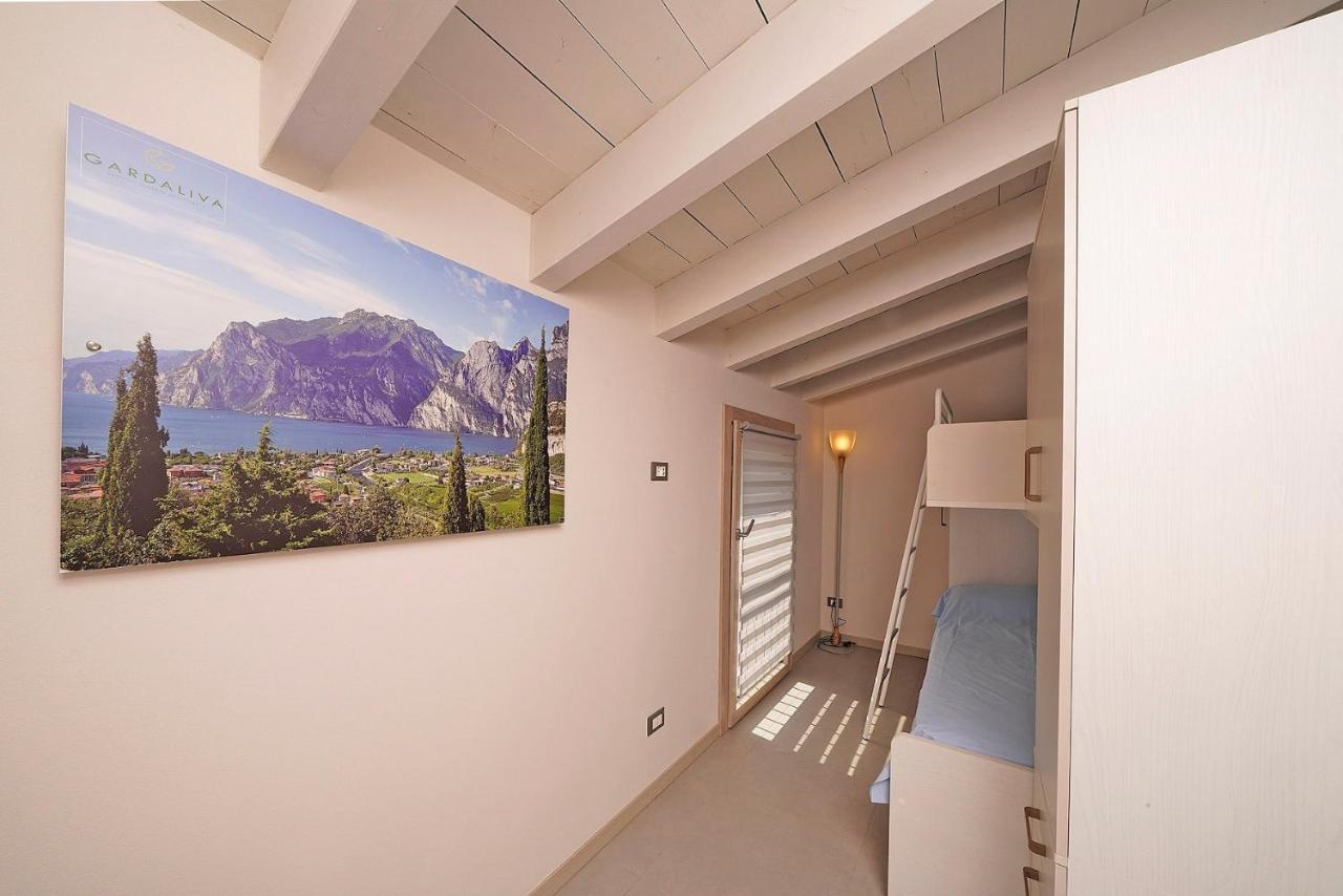 Apartamento Gardaliva 5 Manerba del Garda Exterior foto